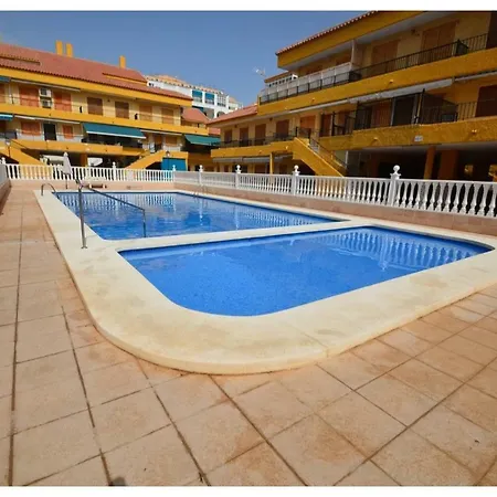 17 Cool Pool Torrevieja